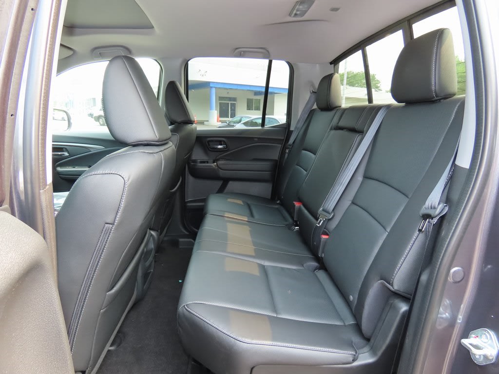 Thumbnail: 2025 Honda Ridgeline - 13