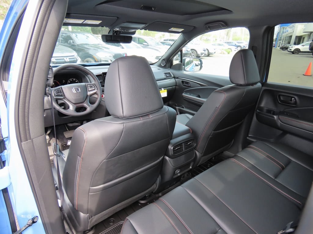 Thumbnail: 2025 Honda Ridgeline - 19