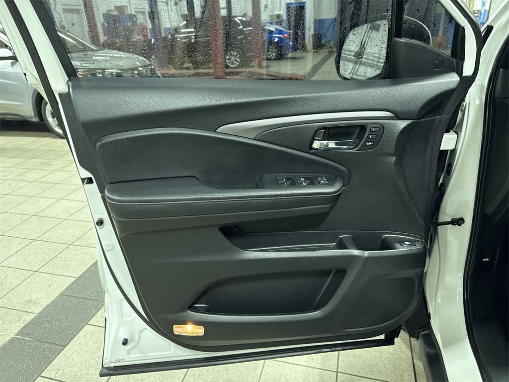2022 Honda Ridgeline RTL-E 33