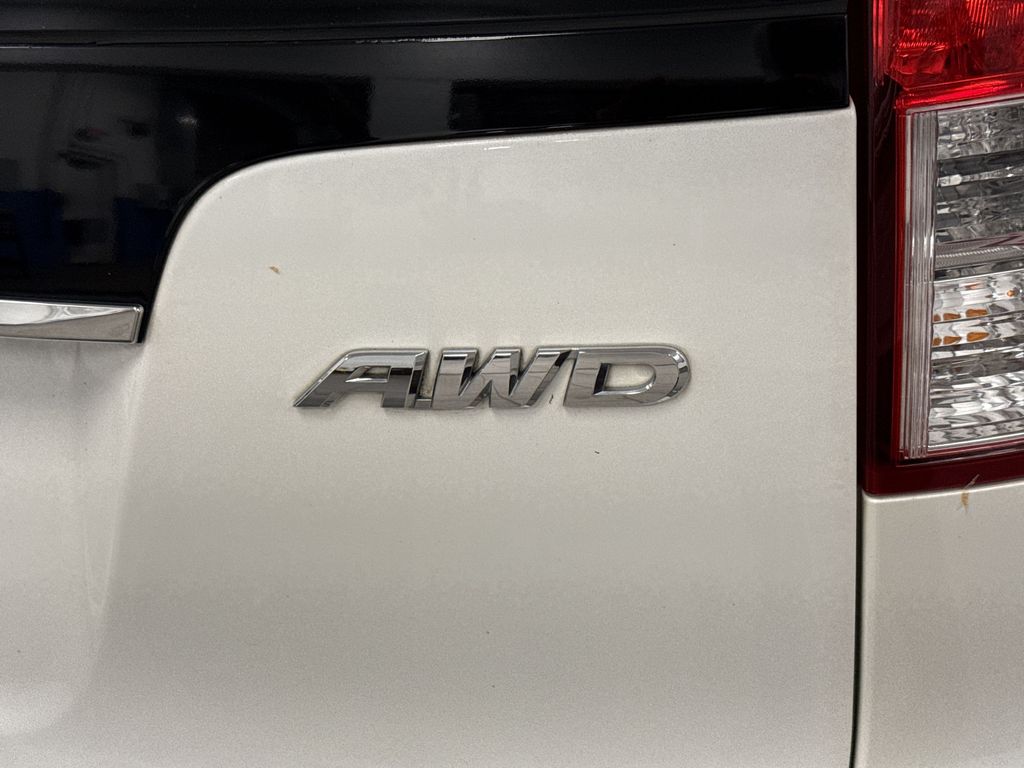 Thumbnail: 2013 Honda CR-V - 24