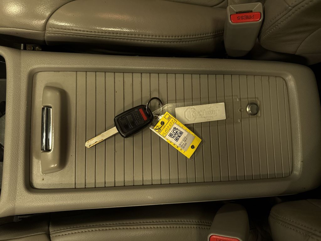 Thumbnail: 2014 Honda CR-V - 16