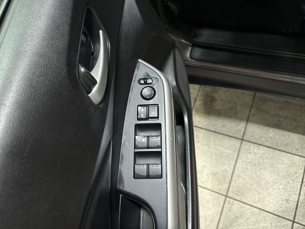 Thumbnail: 2014 Honda CR-V - 26