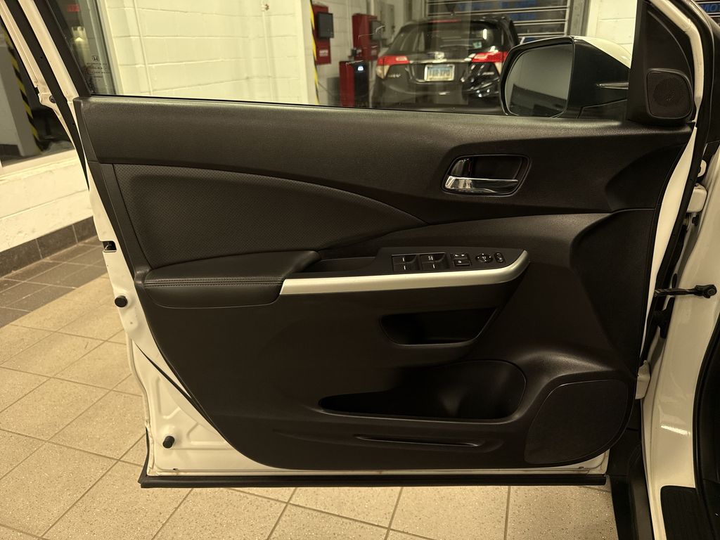 Thumbnail: 2016 Honda CR-V - 30