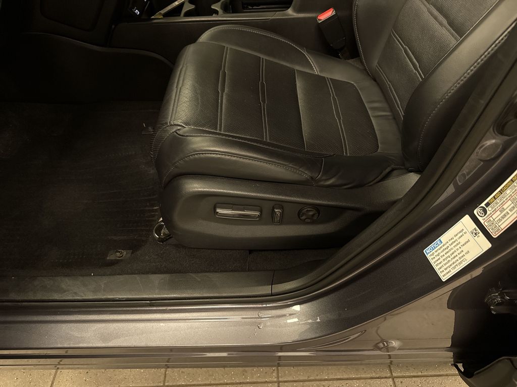 Thumbnail: 2022 Honda CR-V - 24