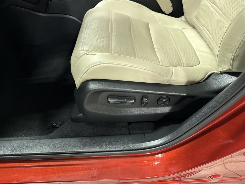 Thumbnail: 2019 Honda CR-V - 25