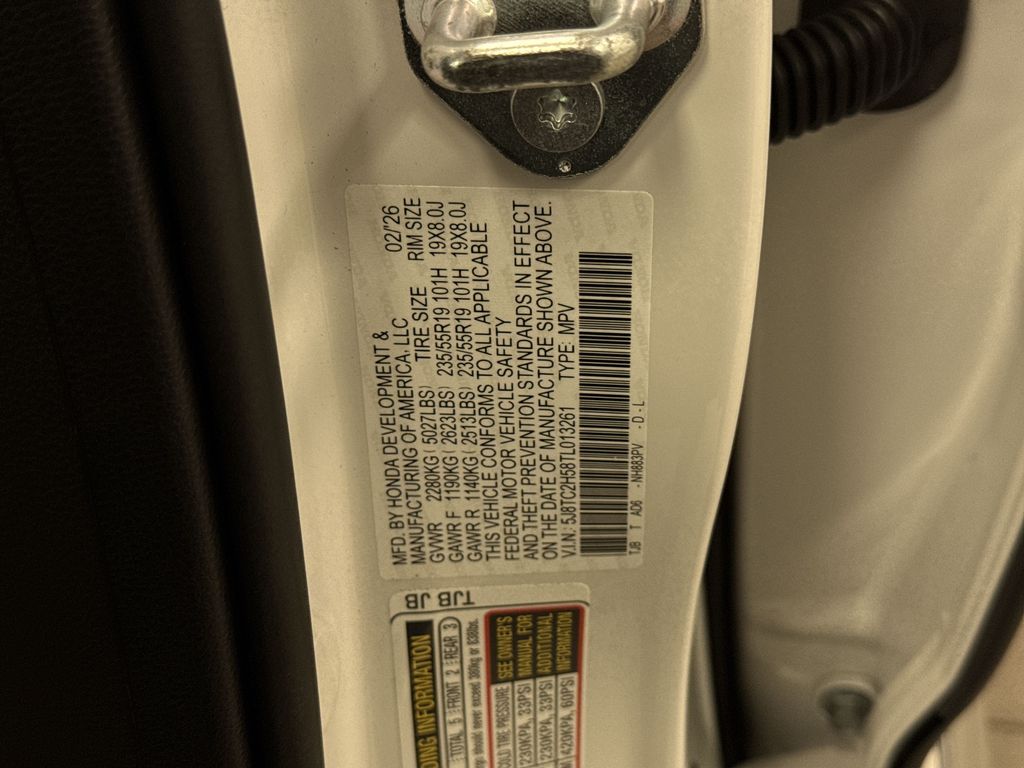 Thumbnail: 2026 Acura RDX - 17