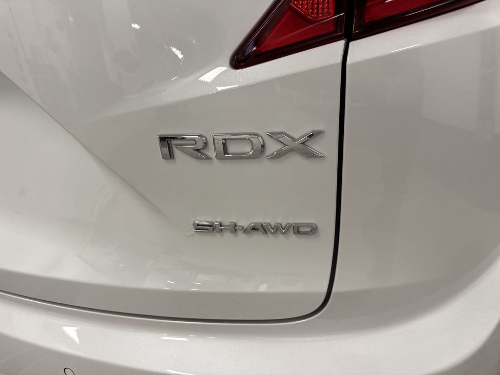 Thumbnail: 2026 Acura RDX - 5