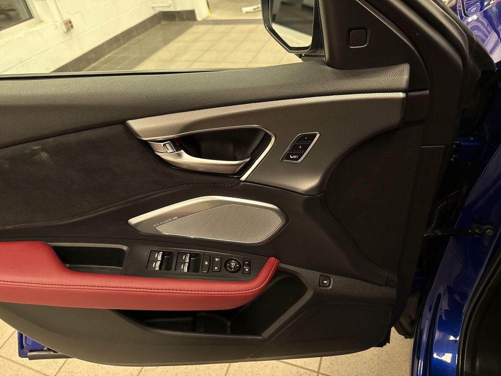 Thumbnail: 2022 Acura RDX - 24