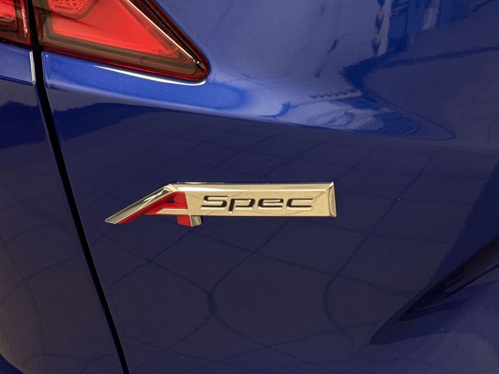 Thumbnail: 2022 Acura RDX - 6