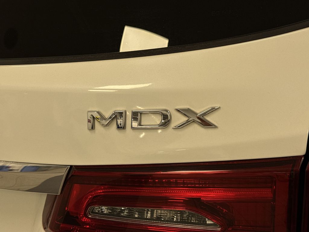 Thumbnail: 2018 Acura MDX - 6
