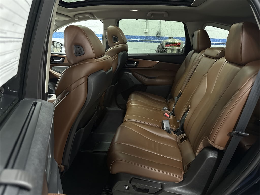 Thumbnail: 2023 Acura MDX - 11