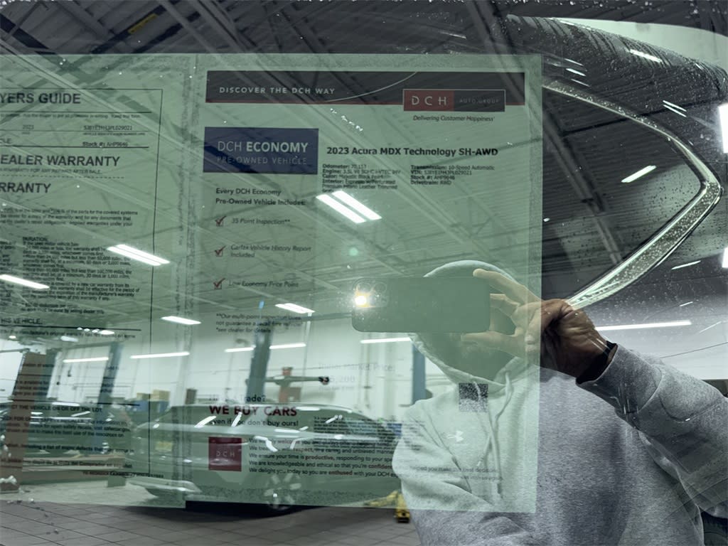 Thumbnail: 2023 Acura MDX - 22