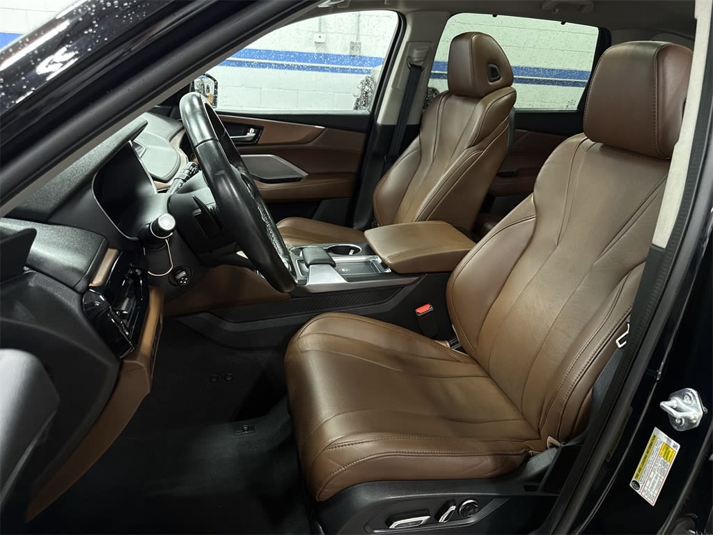 Thumbnail: 2023 Acura MDX - 9