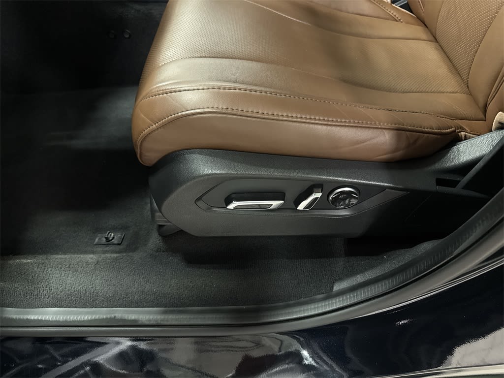 Thumbnail: 2023 Acura MDX - 27