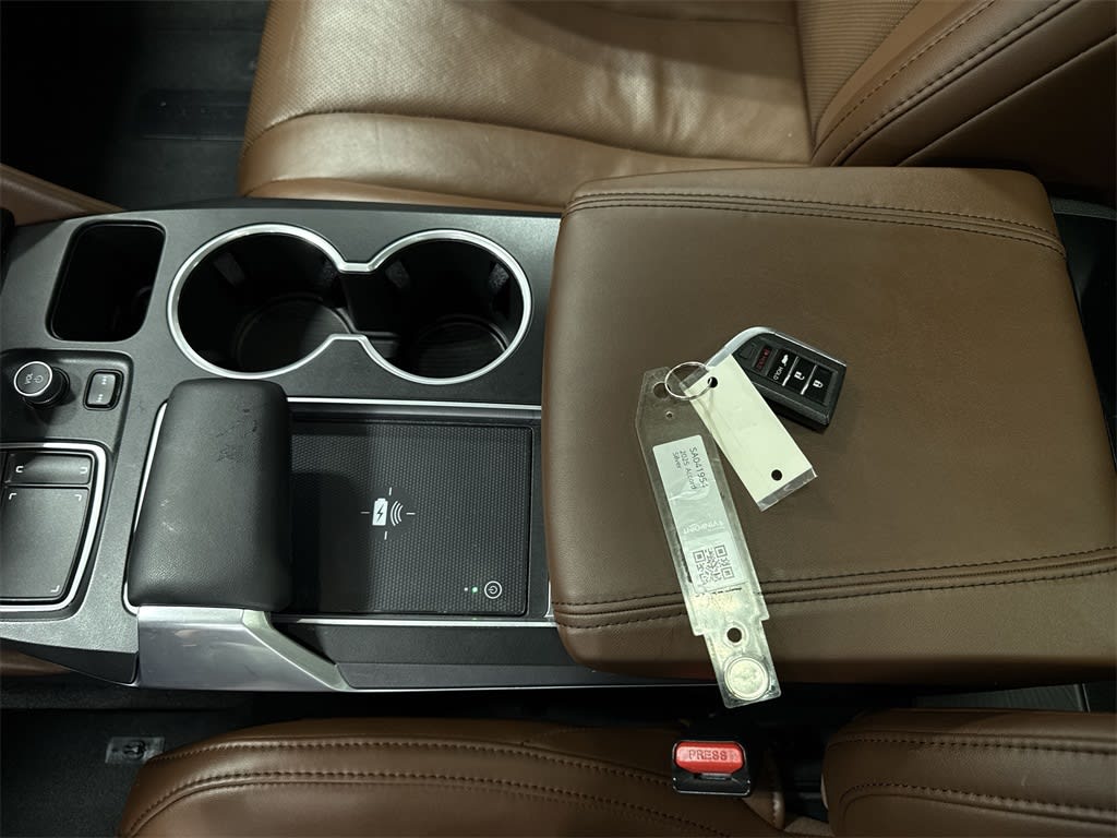 Thumbnail: 2023 Acura MDX - 13