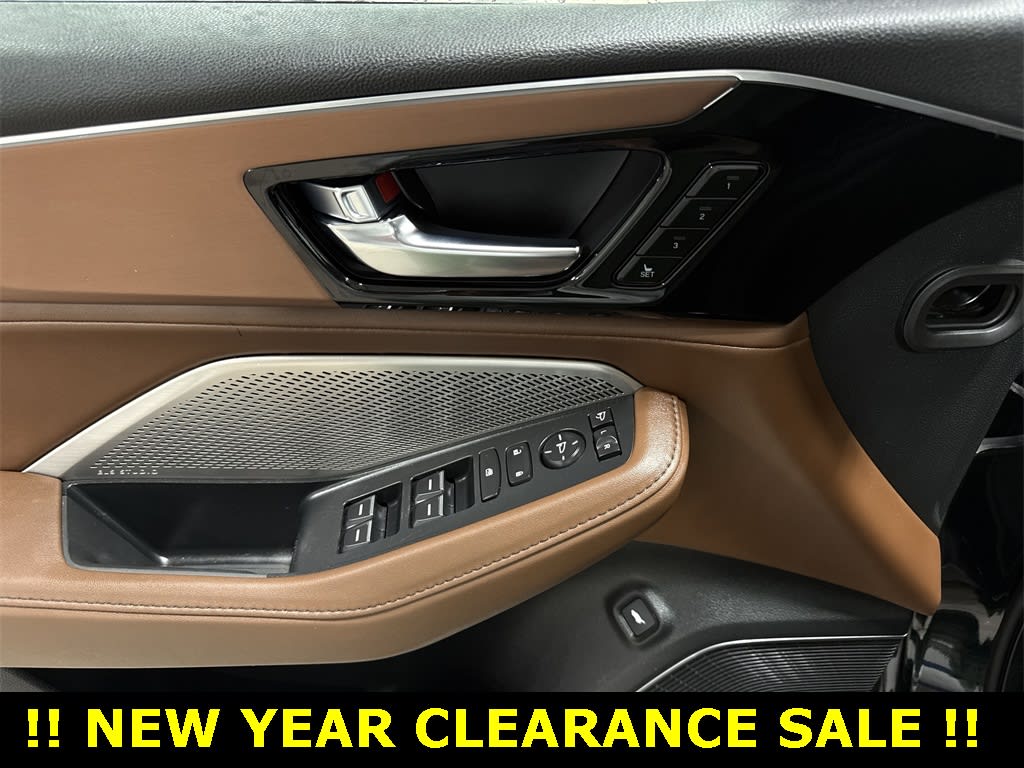 Thumbnail: 2023 Acura MDX - 21