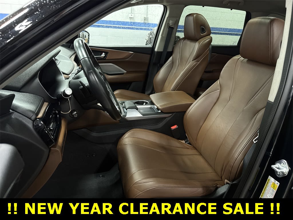 Thumbnail: 2023 Acura MDX - 9