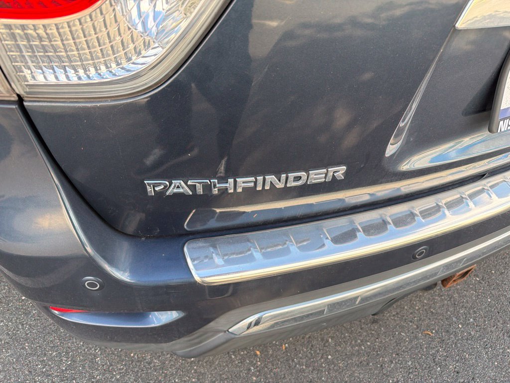Thumbnail: 2015 Nissan Pathfinder - 2