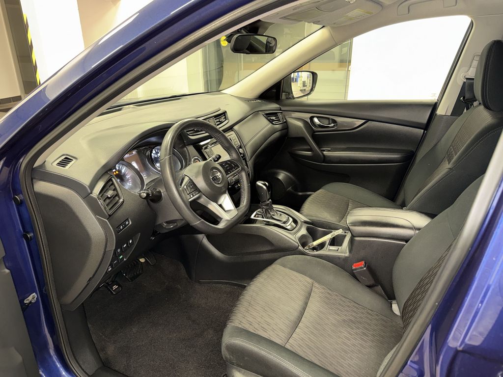 Thumbnail: 2019 Nissan Rogue - 29