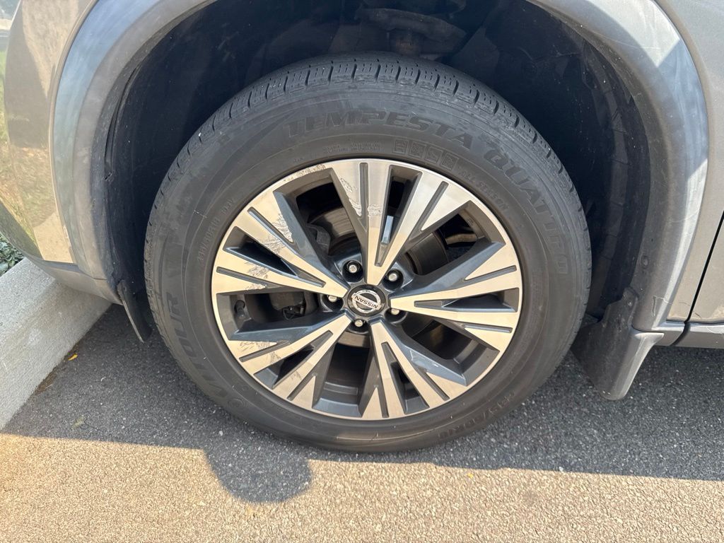 Thumbnail: 2021 Nissan Rogue - 6