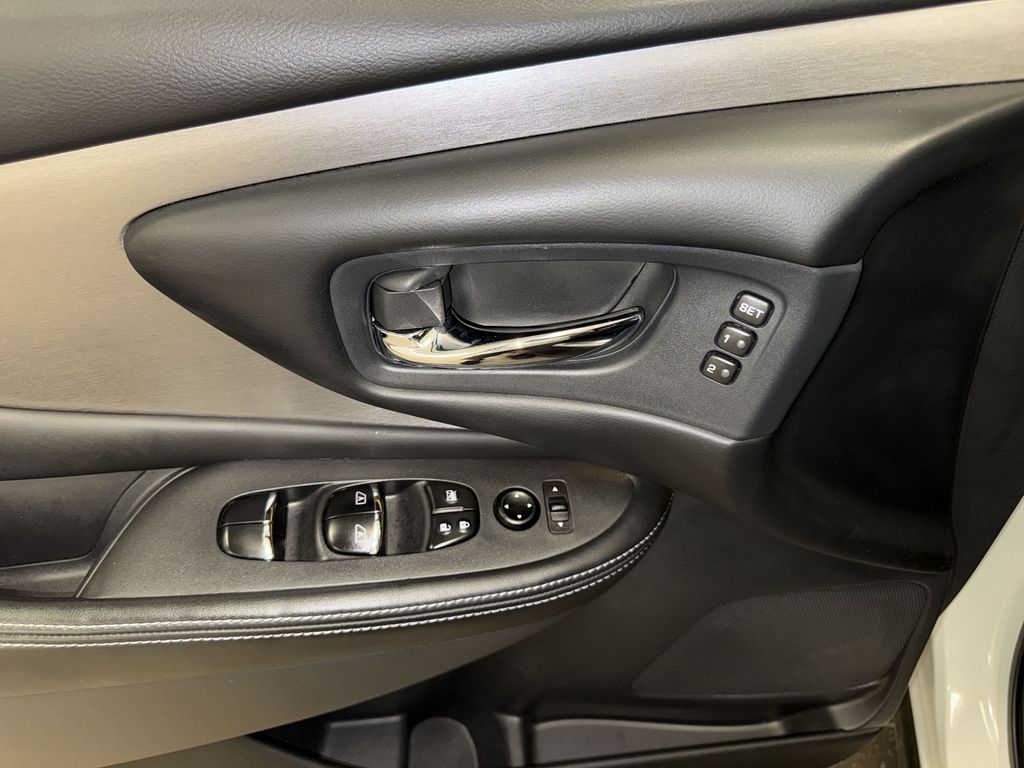 Thumbnail: 2019 Nissan Murano - 24