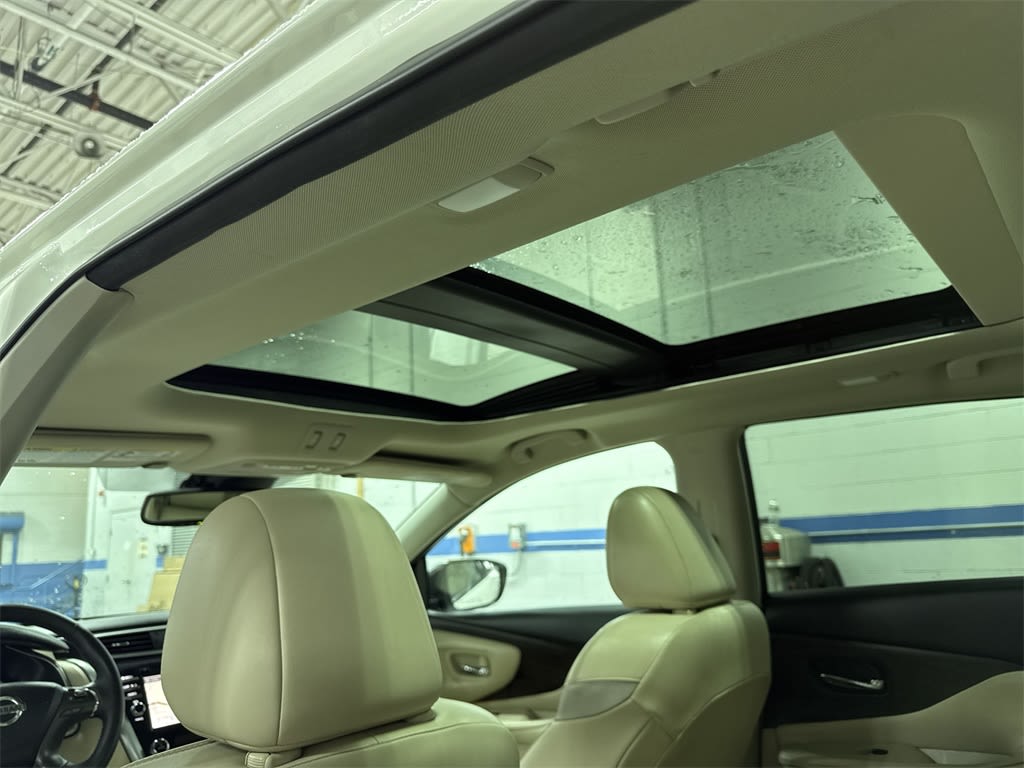Thumbnail: 2019 Nissan Murano - 24