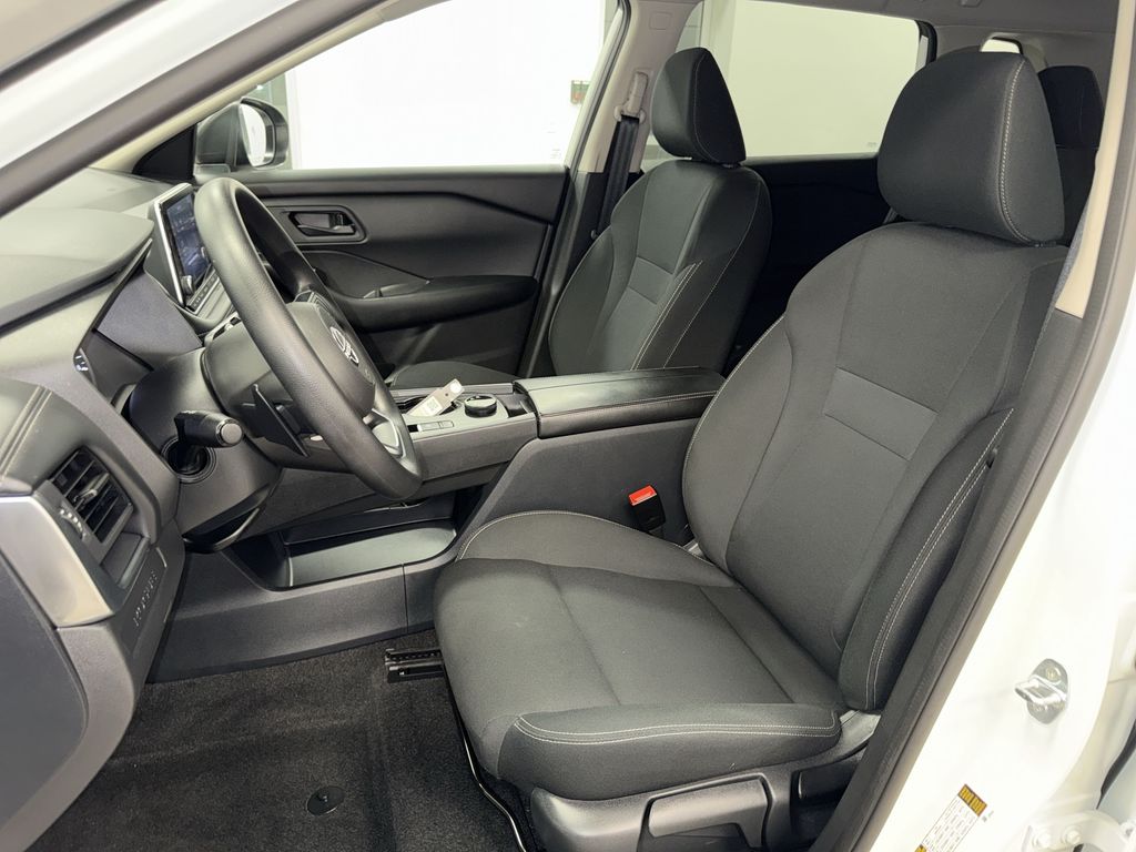 Thumbnail: 2024 Nissan Rogue - 8