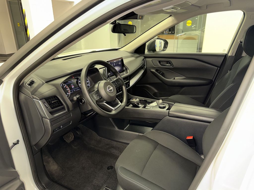 Thumbnail: 2024 Nissan Rogue - 27