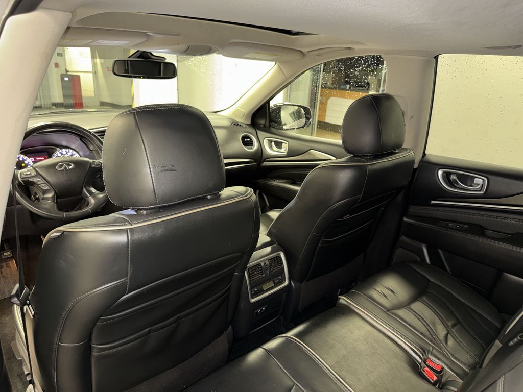 Thumbnail: 2019 INFINITI QX60 - 33