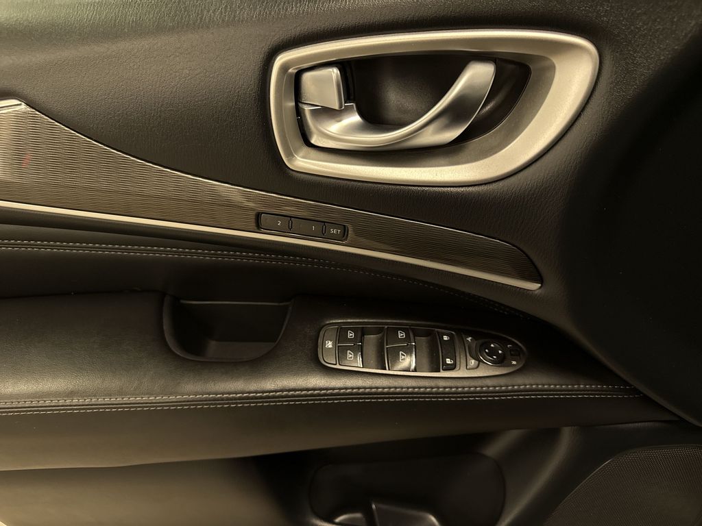 Thumbnail: 2019 INFINITI QX60 - 27