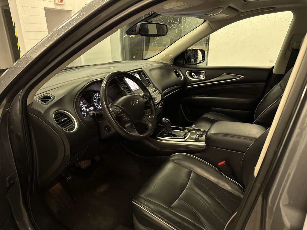 Thumbnail: 2019 INFINITI QX60 - 10