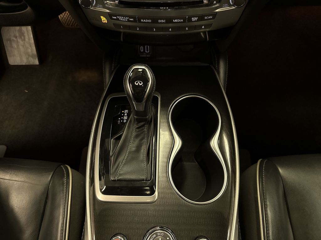 Thumbnail: 2019 INFINITI QX60 - 15