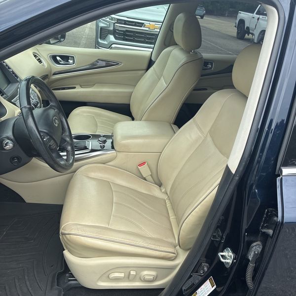Thumbnail: 2019 INFINITI QX60 - 8