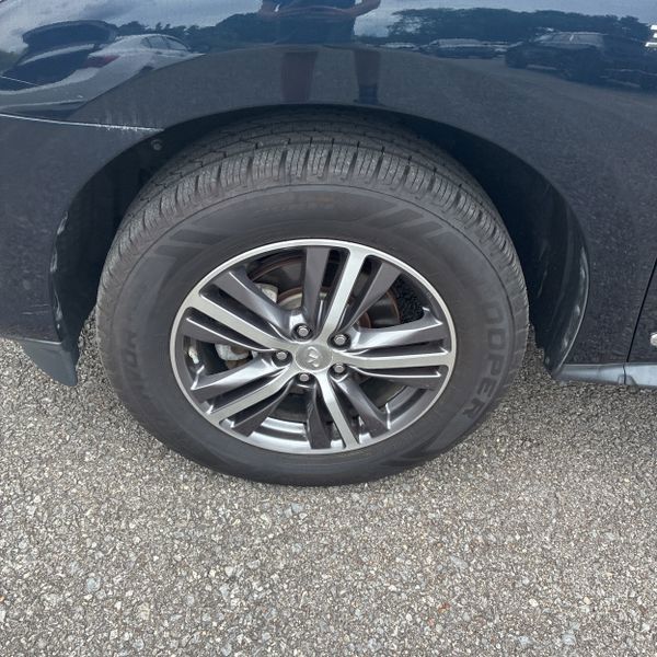 Thumbnail: 2019 INFINITI QX60 - 7