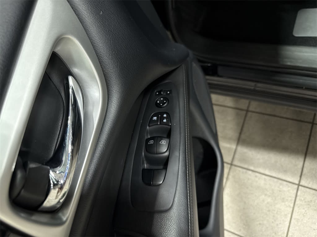 Thumbnail: 2019 Nissan Pathfinder - 15