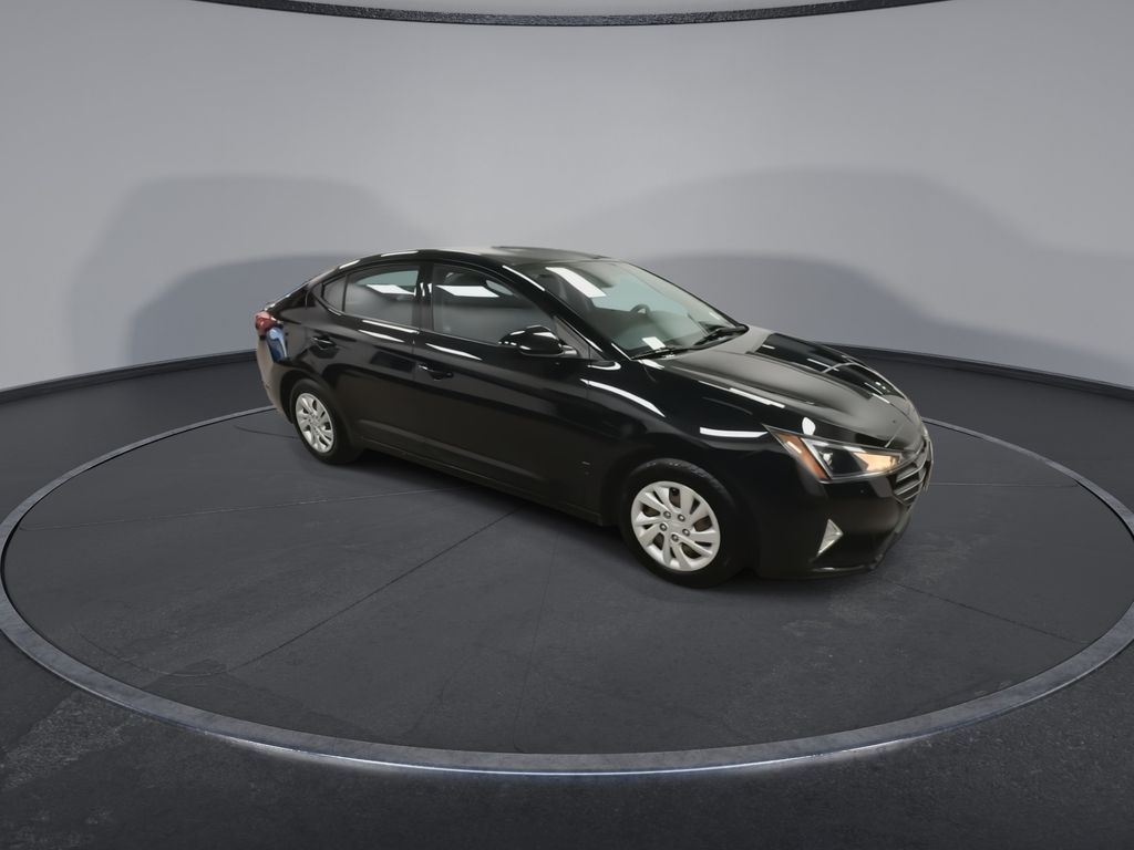 Thumbnail: 2020 Hyundai Elantra - 5