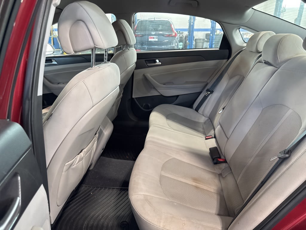 Thumbnail: 2016 Hyundai Sonata - 11