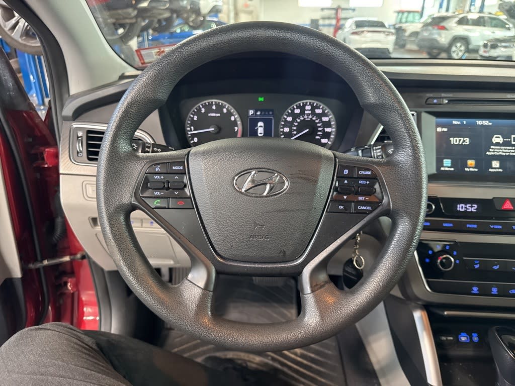 Thumbnail: 2016 Hyundai Sonata - 2