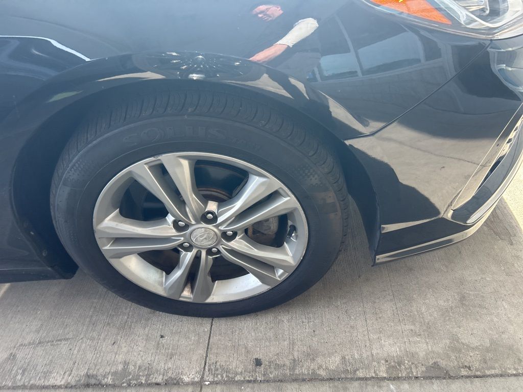 Thumbnail: 2018 Hyundai Sonata - 7