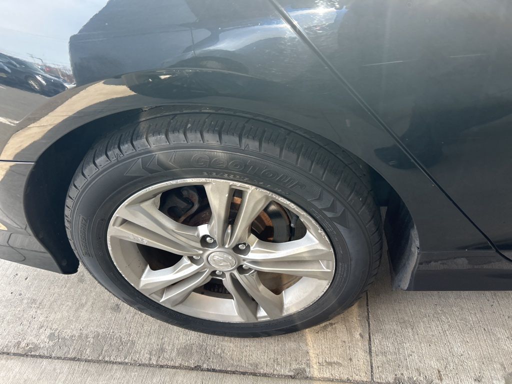 Thumbnail: 2018 Hyundai Sonata - 14