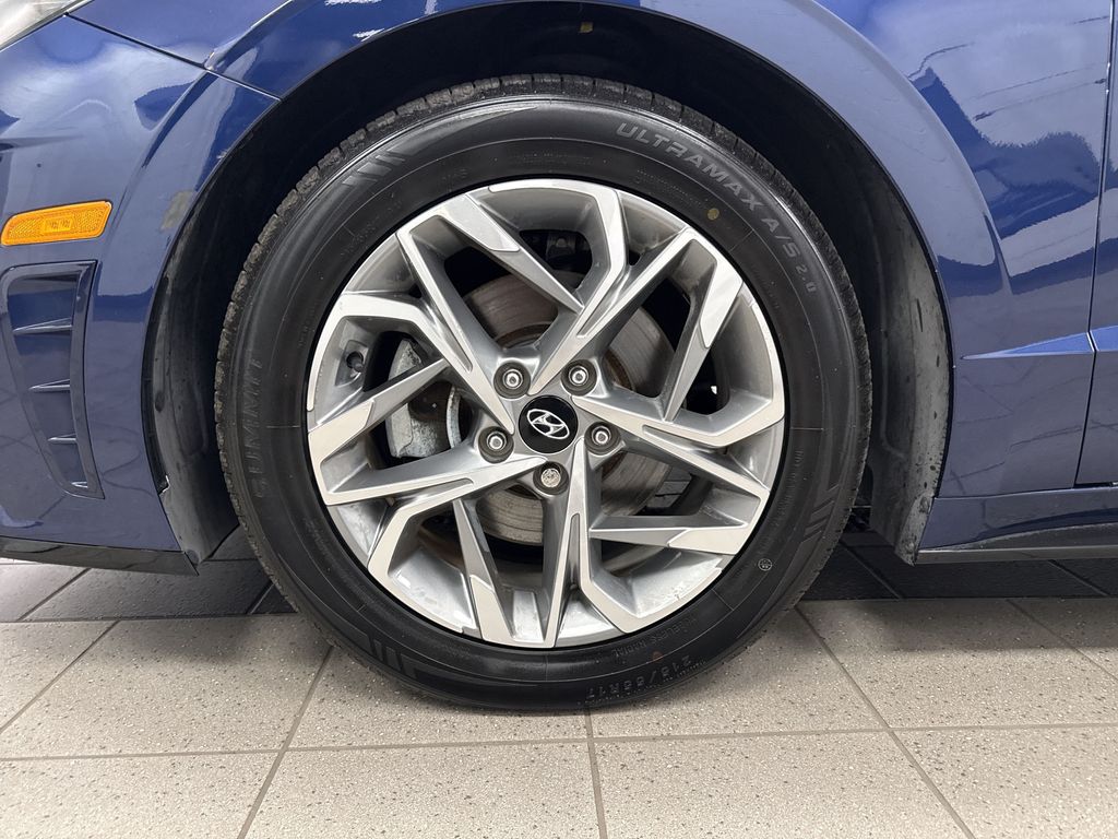Thumbnail: 2020 Hyundai Sonata - 6
