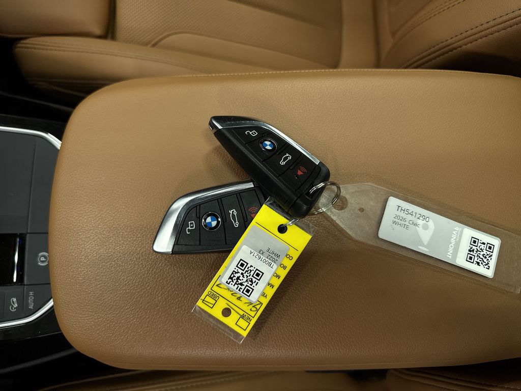 Thumbnail: 2022 BMW X3 - 16