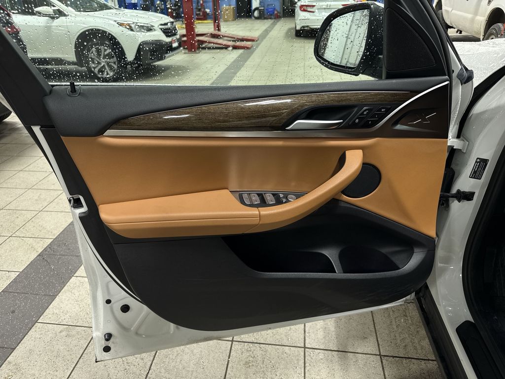 Thumbnail: 2022 BMW X3 - 34