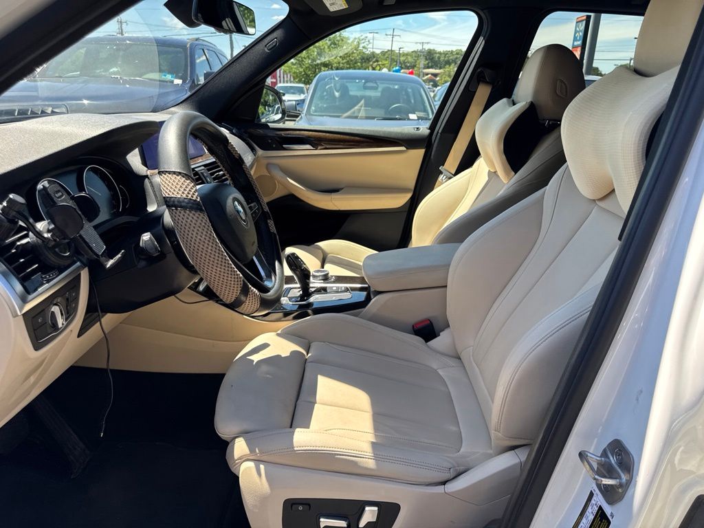 Thumbnail: 2021 BMW X3 - 8
