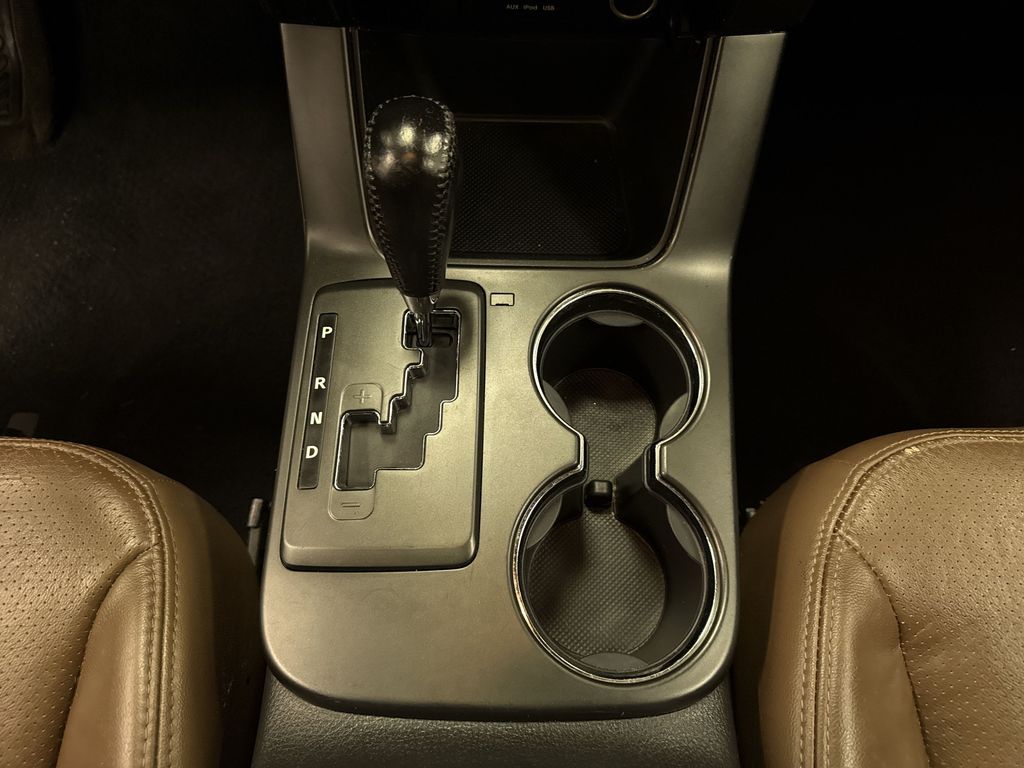Thumbnail: 2012 Kia Sorento - 13