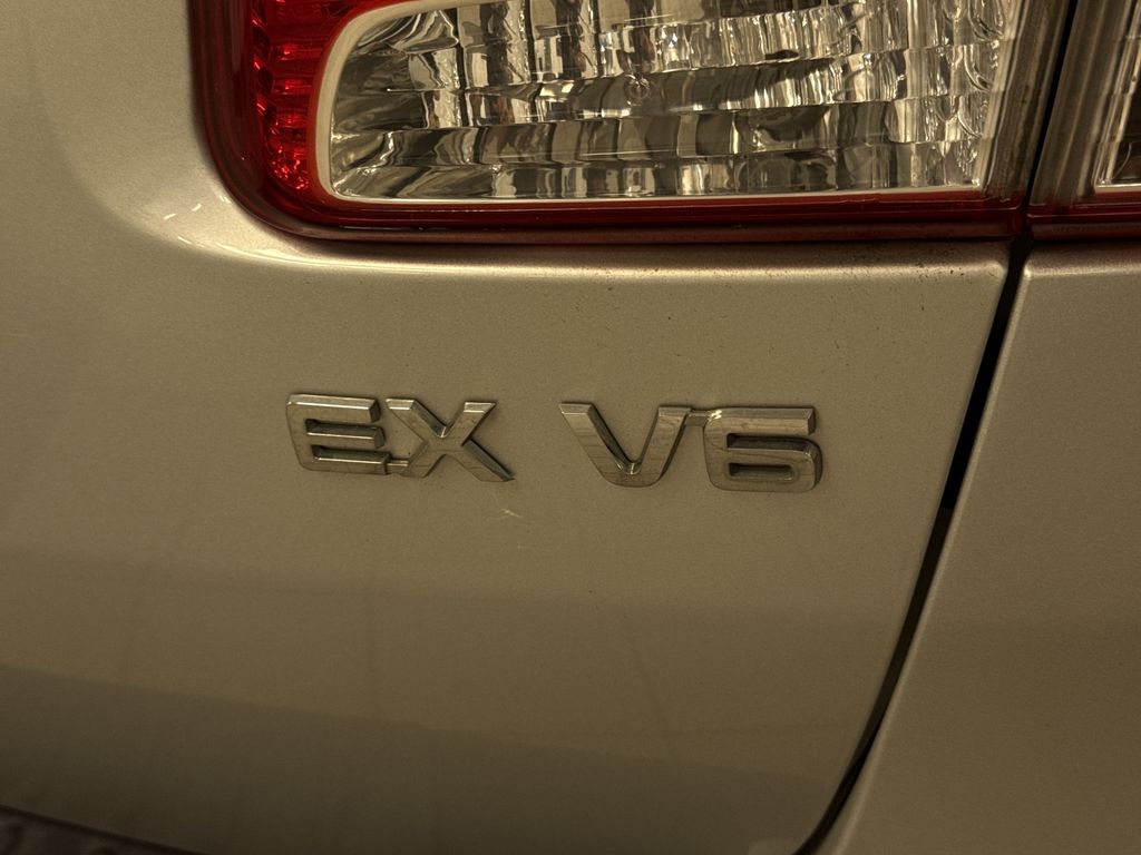 Thumbnail: 2012 Kia Sorento - 34