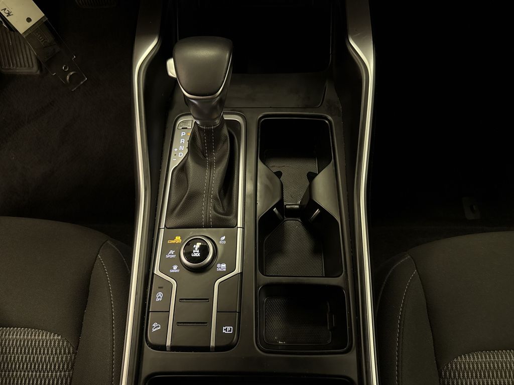 Thumbnail: 2023 Kia Sorento - 11