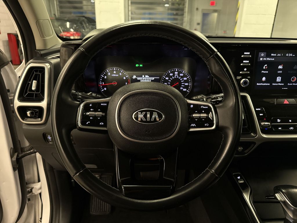 Thumbnail: 2021 Kia Sorento - 2