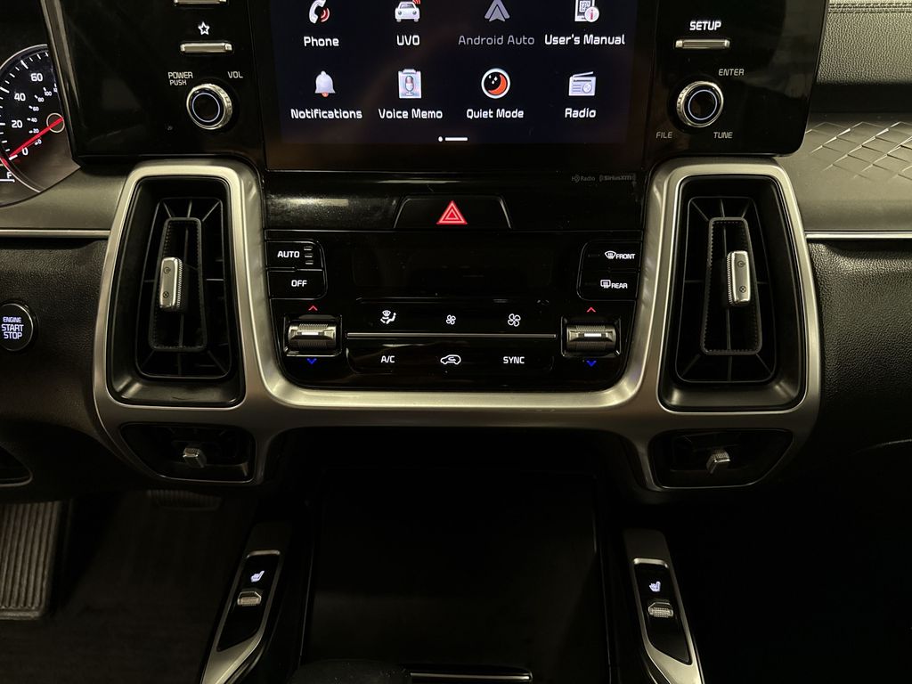 Thumbnail: 2021 Kia Sorento - 24