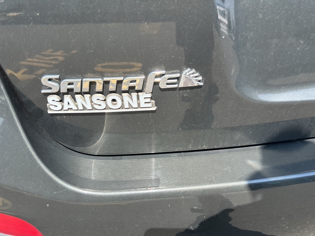 Thumbnail: 2012 Hyundai Santa Fe - 17